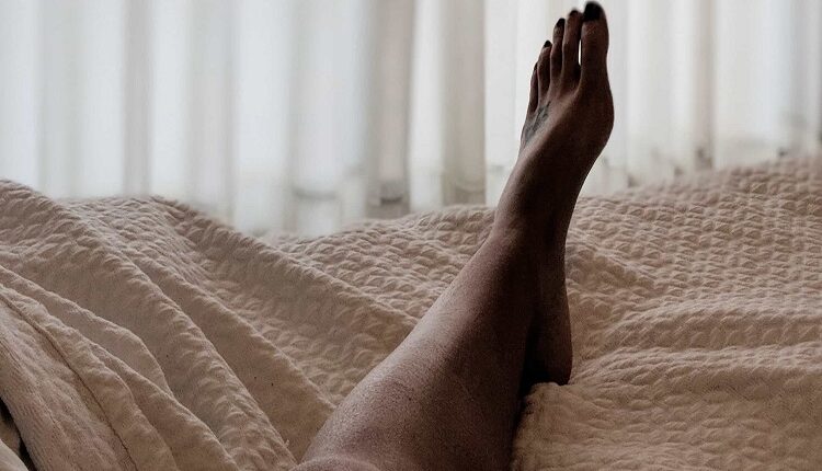 Remove Dark Knees